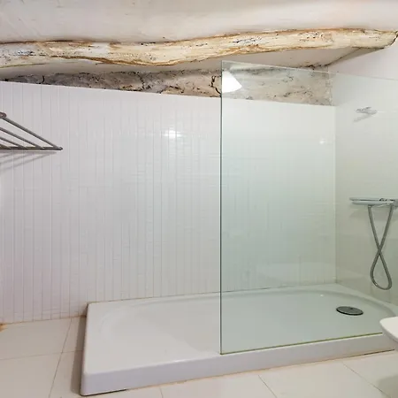 Cozy Fraga Country Escape