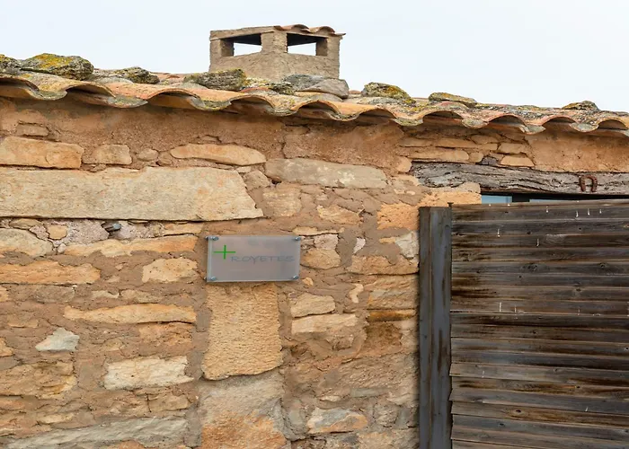 Cozy Fraga Country Escape *