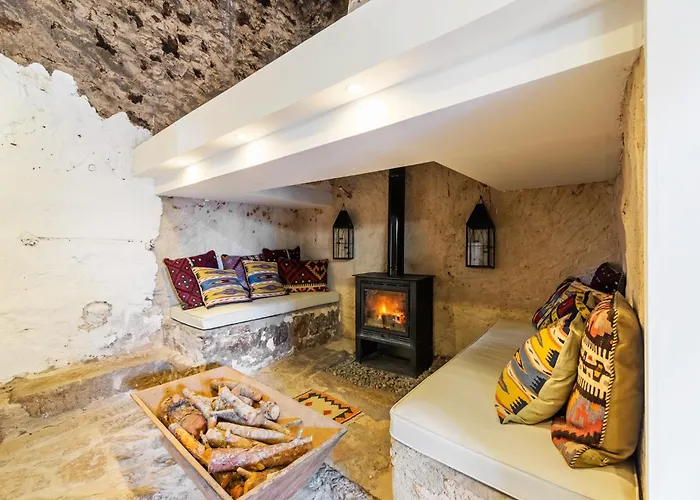 Semesterbostad Cozy Fraga Country Escape *